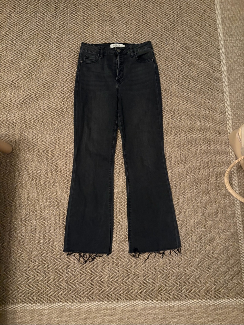 Women's Hidden Black High-Rise Flare Jeans with Raw Hem